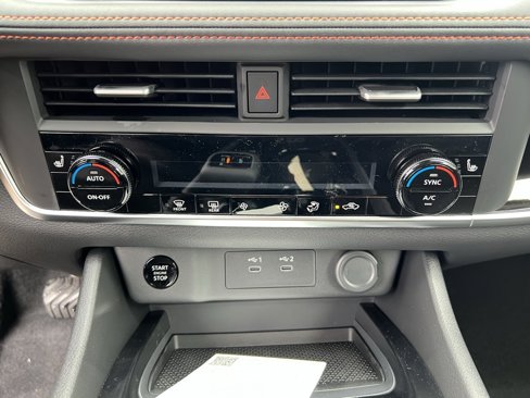 New 2026 Nissan Rogue SV image 21