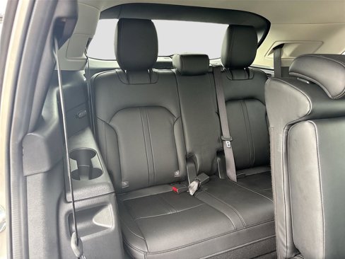 Used 2024 MAZDA CX-90 3.3 Turbo w/ Preferred Plus image 29