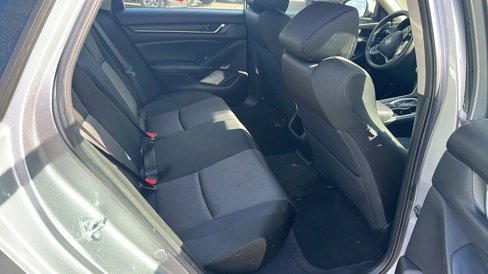 Used 2021 Honda Accord Hybrid image 12