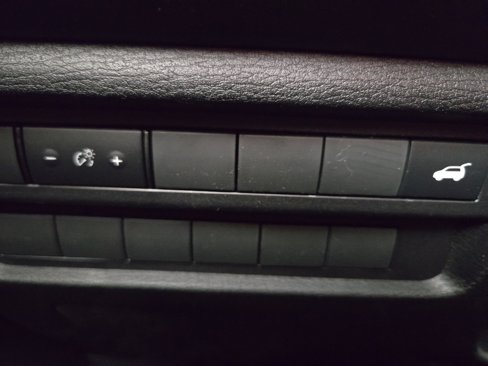 New 2025 Mitsubishi Outlander SE image 31