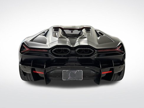 Used 2024 Lamborghini Revuelto image 4