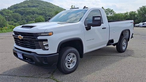 Certified 2025 Chevrolet Silverado 2500 W/T w/ WT Convenience Package image 4