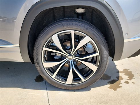 New 2025 Volkswagen Atlas Cross Sport SEL Premium R-Line image 29