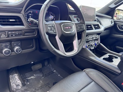 Used 2023 GMC Yukon XL SLT image 19