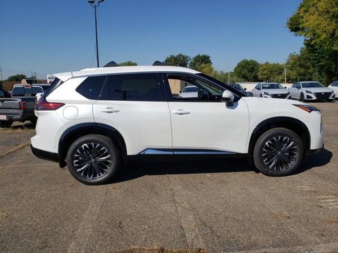 New 2026 Nissan Rogue Platinum image 7