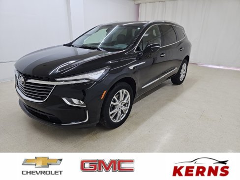 Used 2023 Buick Enclave Essence w/ Experience Buick Package image 1