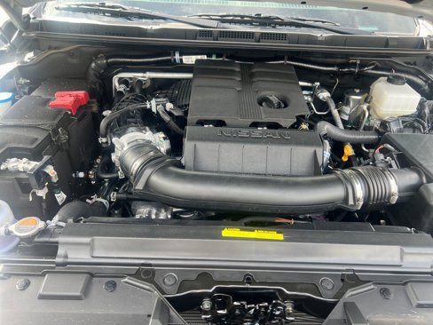 New 2025 Nissan Frontier PRO-4X w/ Pro Convenience Package image 21