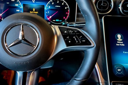 Used 2022 Mercedes-Benz C 300 4MATIC Sedan image 33