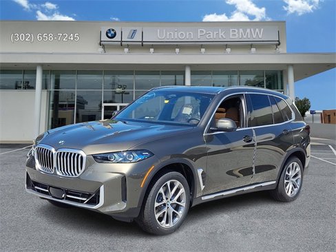 Used 2026 BMW X5 xDrive40i w/ Parking Assistance Package image 1