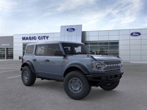 New 2025 Ford Bronco Badlands w/ Sasquatch Package image 7