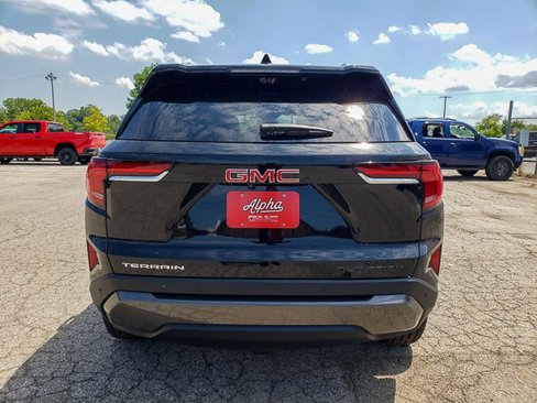 New 2026 GMC Terrain Elevation w/ Elevation Premium Package image 4