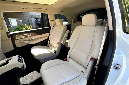 New 2026 Mercedes-Benz GLS 450 4MATIC image 10