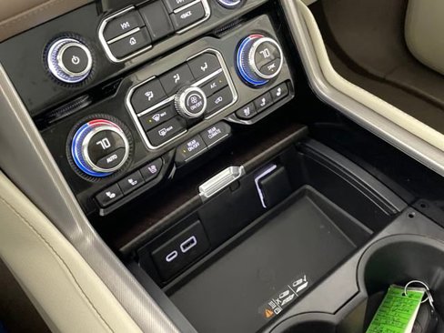 Used 2022 GMC Yukon XL Denali w/ Max Trailering Package image 26