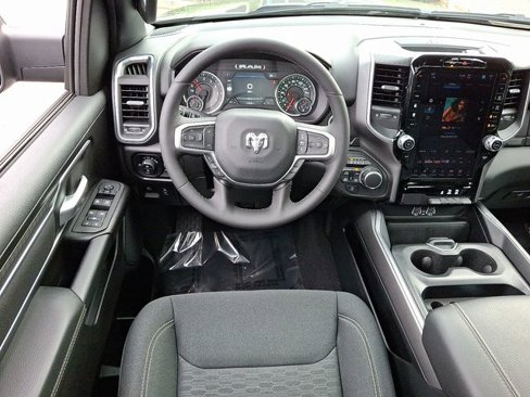 Used 2025 RAM 1500 Big Horn image 14