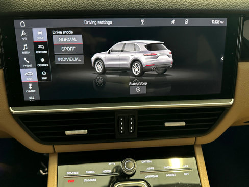 Used 2019 Porsche Cayenne image 45