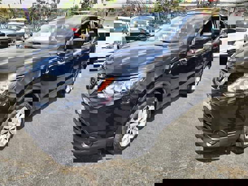 Used 2019 Nissan Rogue Sport S w/ Appearance Package image 23