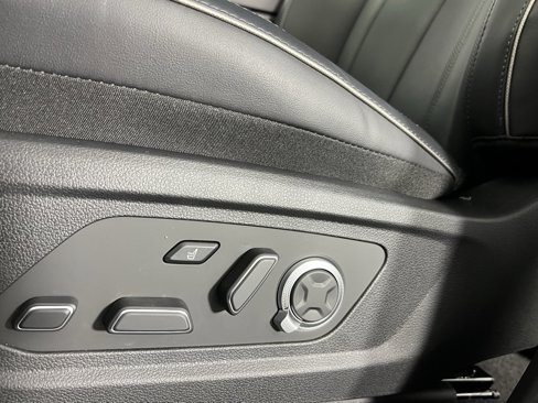 Used 2025 Hyundai Palisade Calligraphy image 27