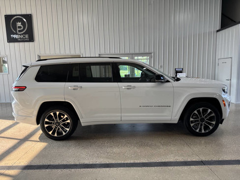 Used 2023 Jeep Grand Cherokee L Overland image 10