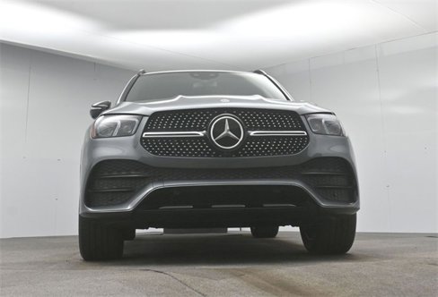 Used 2023 Mercedes-Benz GLE 450 4MATIC w/ AMG Line Exterior image 57
