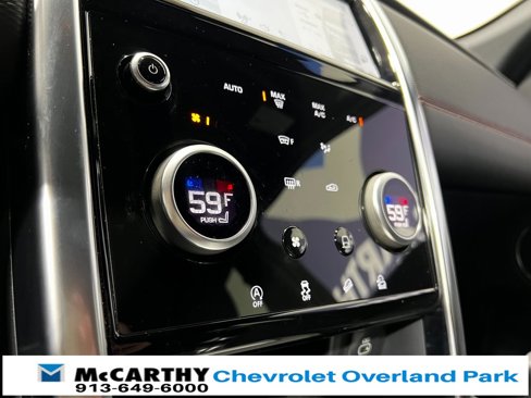Used 2023 Land Rover Discovery Sport SE R-Dynamic image 6