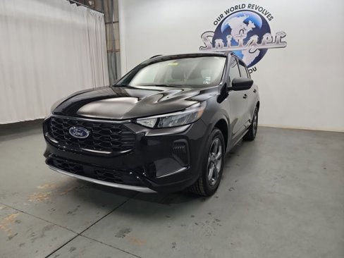 Used 2024 Ford Escape ST-Line image 11