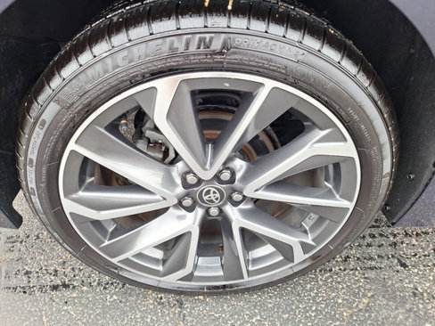 Used 2021 Toyota Corolla SE image 11