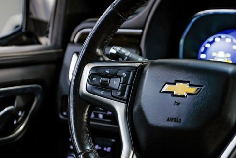 Used 2022 Chevrolet Suburban Premier image 22