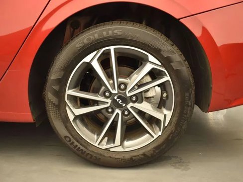 Used 2024 Kia Forte LXS image 36