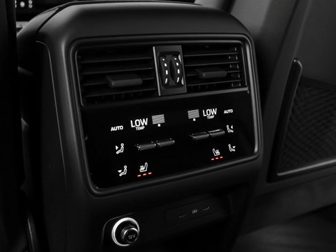Certified 2025 Porsche Cayenne Turbo GT image 58