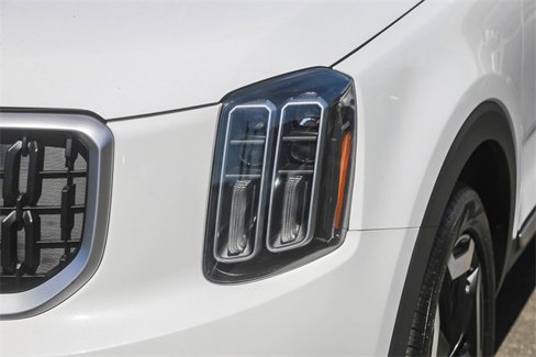 Certified 2024 Kia Telluride EX w/ EX Captain's Chair Package image 6