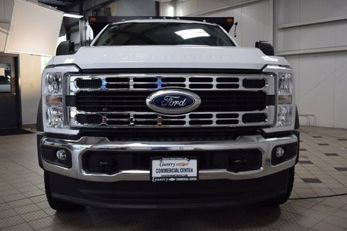 Used 2024 Ford F550 4x4 SuperCab Super Duty image 2