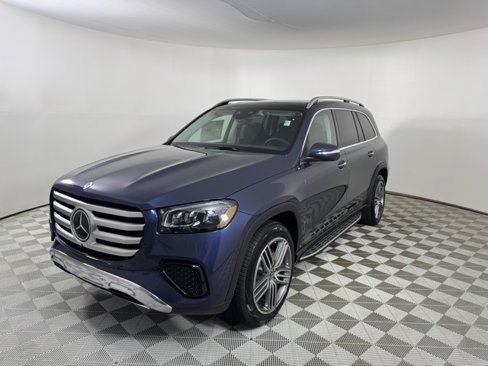 New 2026 Mercedes-Benz GLS 450 4MATIC image 3