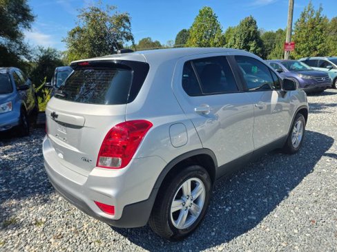 Used 2019 Chevrolet Trax LS image 5
