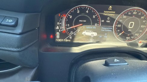 Used 2015 Cadillac Escalade Premium image 22