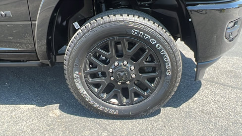 New 2025 RAM 2500 Limited image 10
