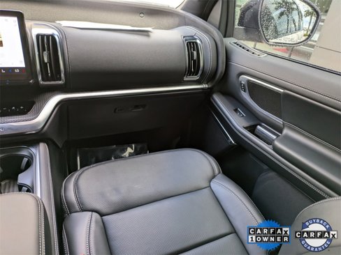 Used 2025 Ford Expedition Platinum w/ Stealth Performance Package image 17