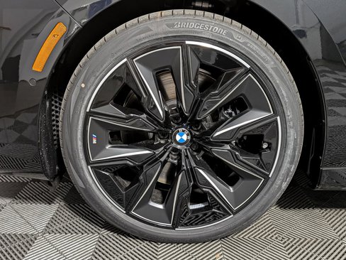 New 2026 BMW 740i xDrive image 41