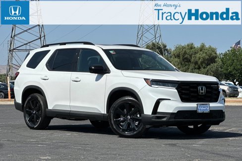 New 2025 Honda Pilot Black Edition image 1