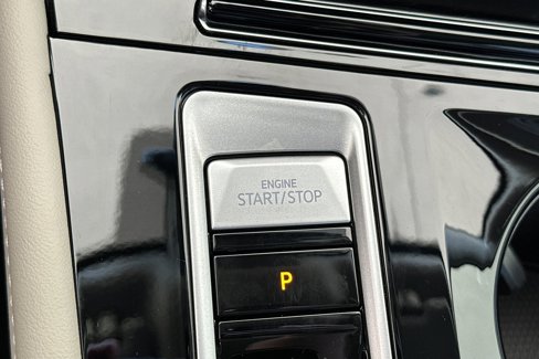New 2025 Volkswagen Atlas SEL Premium R-Line image 23