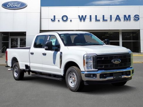 New 2026 Ford F250 XL image 1
