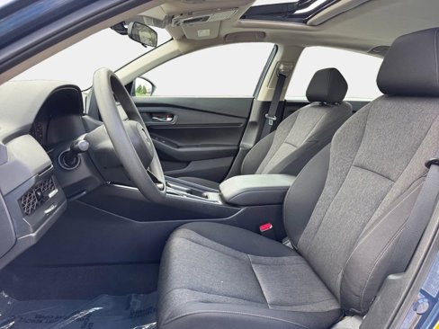 Used 2023 Honda Accord EX image 9