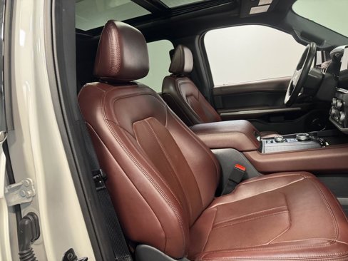 Used 2024 Ford Expedition Max Limited image 64