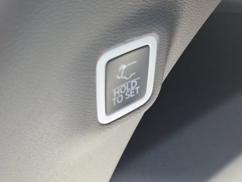 New 2025 Jeep Wagoneer Limited image 25