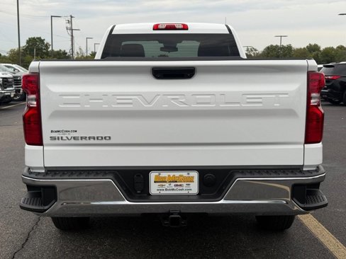 Certified 2024 Chevrolet Silverado 1500 W/T w/ WT Value Package image 4
