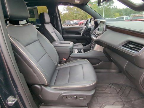 Used 2024 Chevrolet Tahoe Premier w/ Premium Package image 27