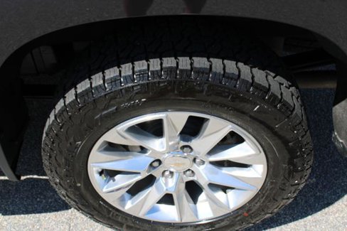Used 2022 Chevrolet Silverado 1500 LTZ w/ Technology Package image 14