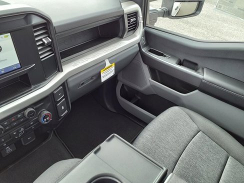 New 2025 Ford F250 XL w/ STX Appearance Package image 17