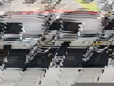New 2026 Cadillac Vistiq Sport image 18