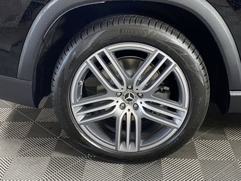 New 2025 Mercedes-Benz GLS 450 4MATIC image 10