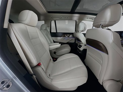 New 2026 Mercedes-Benz GLS 580 4MATIC image 29